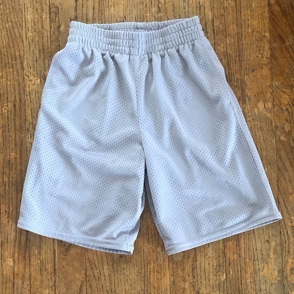 Boys Athletic Works gym shorts size 6-7 - Picture 1 of 2